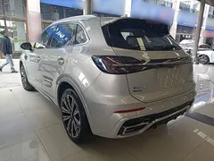 2023 Hongqi HS5 2.0T 4WD Pro — фото 5