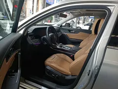 2023 Hongqi HS5 2.0T 4WD Pro — фото 15