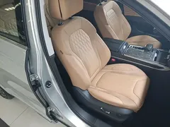 2023 Hongqi HS5 2.0T 4WD Pro — фото 25