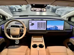 2025 Li Auto i8 Standard — фото 6
