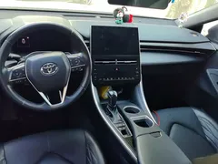 2022 Toyota Avalon 2.5L Touring Premium, белый — фото 12