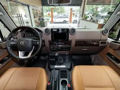 2022 Toyota Land Cruiser LC71 4.0L MT, белый — фото 7