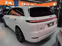 2025 Li Auto L7, белый — фото 5