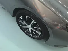 2022 Geely Emgrand 4th Gen 1.5L CVT Premium — фото 6