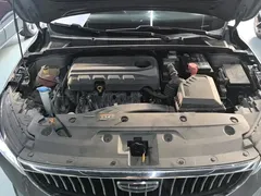 2022 Geely Emgrand 4th Gen 1.5L CVT Premium — фото 10