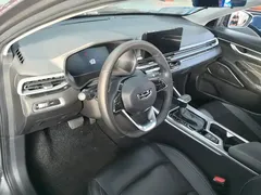 2022 Geely Emgrand 4th Gen 1.5L CVT Premium — фото 12