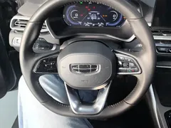 2022 Geely Emgrand 4th Gen 1.5L CVT Premium — фото 15