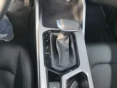 2022 Geely Emgrand 4th Gen 1.5L CVT Premium — фото 16