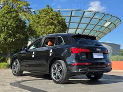 2020 Audi Q5L 40 TFSI Fashion, чёрный — фото 5