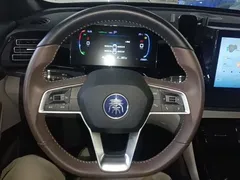 2024 BYD Qin PLUS Honor DM-i PHEV 55km Leading, синий — фото 11