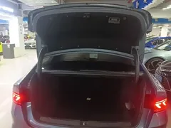 2024 BYD Qin PLUS Honor DM-i PHEV 55km Leading, синий — фото 19