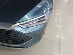 2024 BYD Qin PLUS Honor DM-i PHEV 55km Leading, синий — фото 24