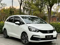 2021 Honda Fit 1.5L CVT, белый — фото 3