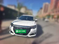 2022 Honda Crider 180Turbo CVT Luxury, белый — фото 2