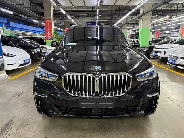 2022 BMW X5 40Li Premium M Sport Package