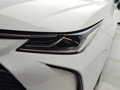 2021 Toyota Corolla TNGA 1.5L CVT Elite, белый — фото 5