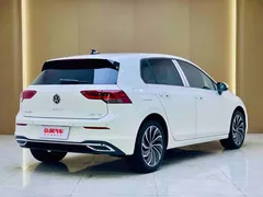 2023 Volkswagen Golf 280TSI DSG Pro, белый — фото 3
