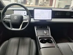 2025 BYD Qin L EV 470km Leading, синий — фото 10