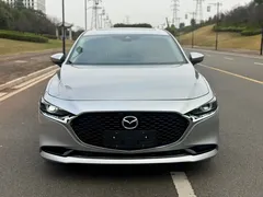 2021 Mazda 3 2.0L AT — фото 2