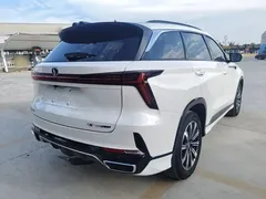 2023 Changan CS75 PLUS 3rd Gen 1.5T AT Premium, белый — фото 7