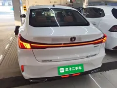 2023 Changan Eado PLUS 1.4T GDI DCT Premium, белый — фото 6