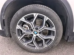 2021 BMW X1 Leading, белый — фото 4