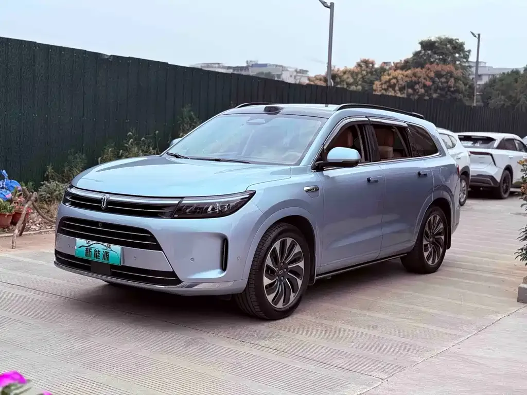 2024 Aito M7 1.5T Smart Driving RWD Max 6-Seat