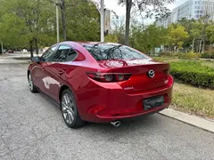 2021 Mazda 3 2.0L AT — фото 7