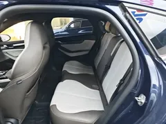 2023 BYD Qin PLUS Champion DM-i PHEV 55KM Leading, синий — фото 17