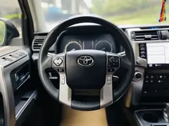 2020 Toyota 4Runner 4.0L Canadian Spec, чёрный — фото 5