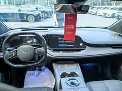 2025 Hongqi Tiangong 08 EV 680 4WD Smart Choice, чёрный — фото 9