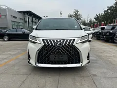 2020 Lexus LM 300h 4, белый — фото 2