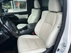 2020 Lexus LM 300h 4, белый — фото 12