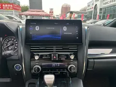 2020 Lexus LM 300h 4, белый — фото 14