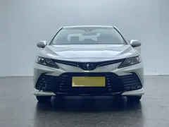 2021 Toyota Camry 2.0G Luxury, белый — фото 2