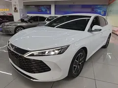 2024 BYD Qin L PHEV 80km Exceed, белый — фото 2
