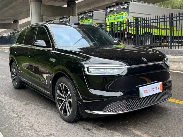 2026 Aito M7 EV Max 4WD 5-Seat 896-beam LiDAR