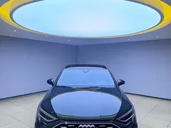 2023 Audi A3L Limousine 35 TFSI Fashion Sport, зелёный — фото 2