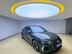 2023 Audi A3L Limousine 35 TFSI Fashion Sport, зелёный — фото 3