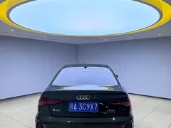2023 Audi A3L Limousine 35 TFSI Fashion Sport, зелёный — фото 5
