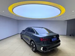 2023 Audi A3L Limousine 35 TFSI Fashion Sport, зелёный — фото 6