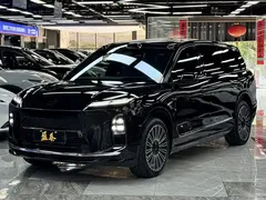 2026 Nio ES8 6-seat Executive Luxury, чёрный — фото 1