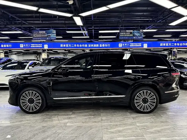 2026 Nio ES8 6-seat Executive Luxury