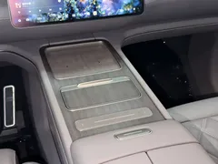 2026 Nio ES8 6-seat Executive Luxury, чёрный — фото 15