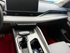 2023 Geely Preface 2.0TD Premium, белый — фото 6