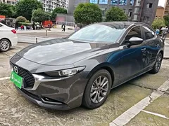 2023 Mazda 3 2.0L AT — фото 1