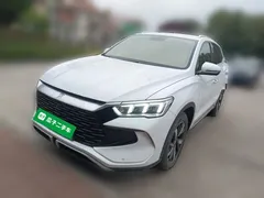 2024 BYD Song Pro Honor DM-i PHEV 71km Navigator, белый — фото 1