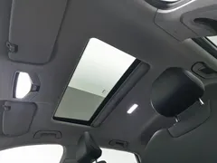 2022 Geely Emgrand 4th Gen 1.5L CVT Premium — фото 14