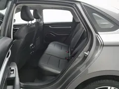 2022 Geely Emgrand 4th Gen 1.5L CVT Premium — фото 15