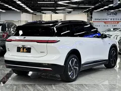 2023 Nio ES6 75kWh, белый — фото 7
